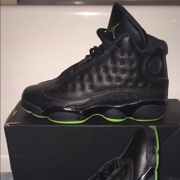 Air Jordan’s 13 Retro BG - Picture 3 of 5